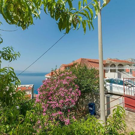 Apartment Marijana Omiš Eksteriør bilde