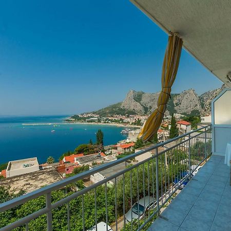 Apartment Marijana Omiš Eksteriør bilde