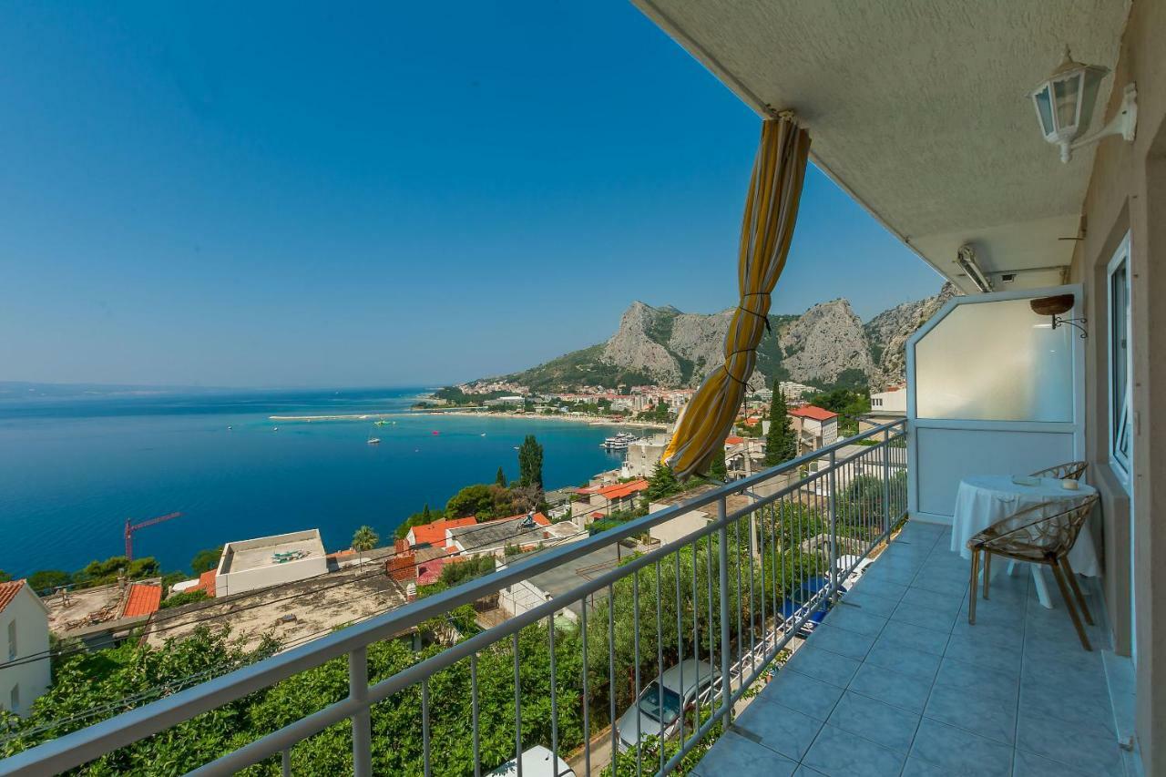 Apartment Marijana Omiš Eksteriør bilde