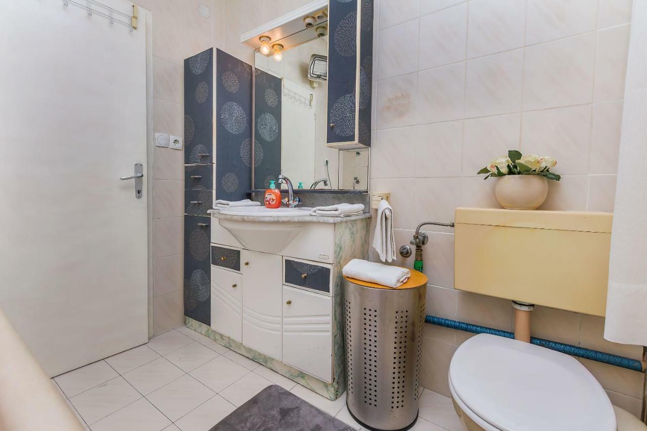 Apartment Marijana Omiš Eksteriør bilde